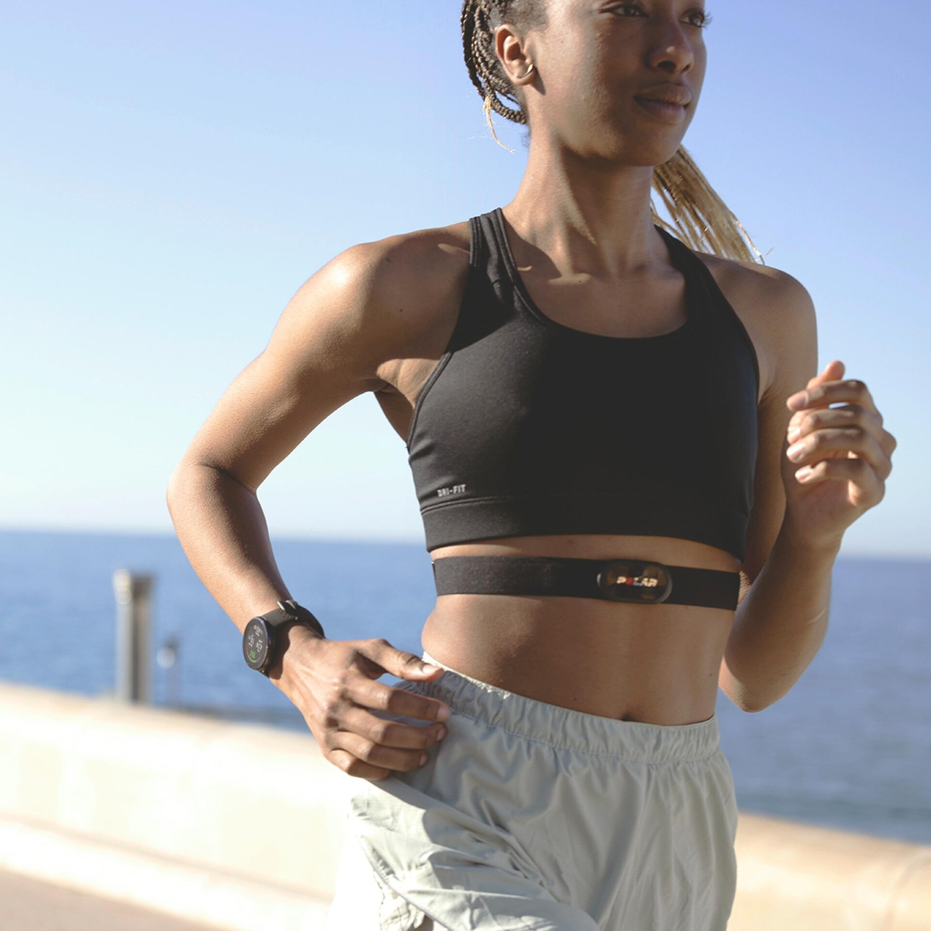 Polar-H10-Running-Female-4